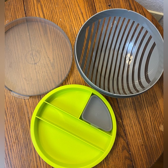 Pampered Chef Kitchen Pampered Chef Salad Cutting Prepping Storage